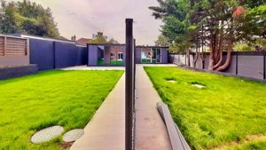 Photo 73- click for photo gallery